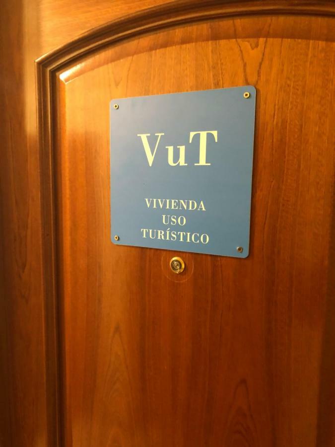 Apartamento San Quirce - Centrico Y Reformado- Wifi Y Netflix บายาโดลิด ภายนอก รูปภาพ